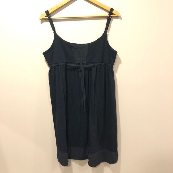 isda & co. - Sleeveless Black Scoop-neck Dress​​ - Picture 3 of 4